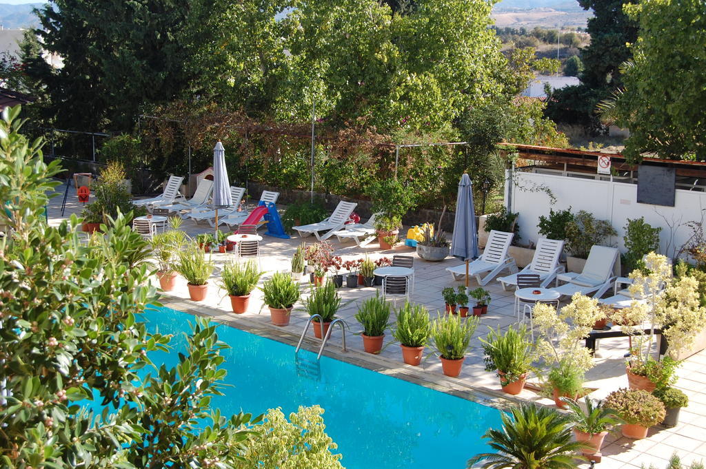 Polis Nicos & Olympia Apartments מראה חיצוני תמונה